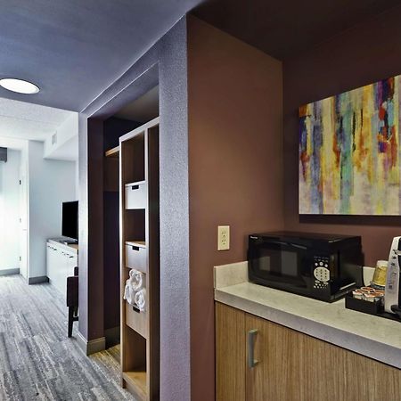 Hilton Garden Inn Panama City Exterior photo